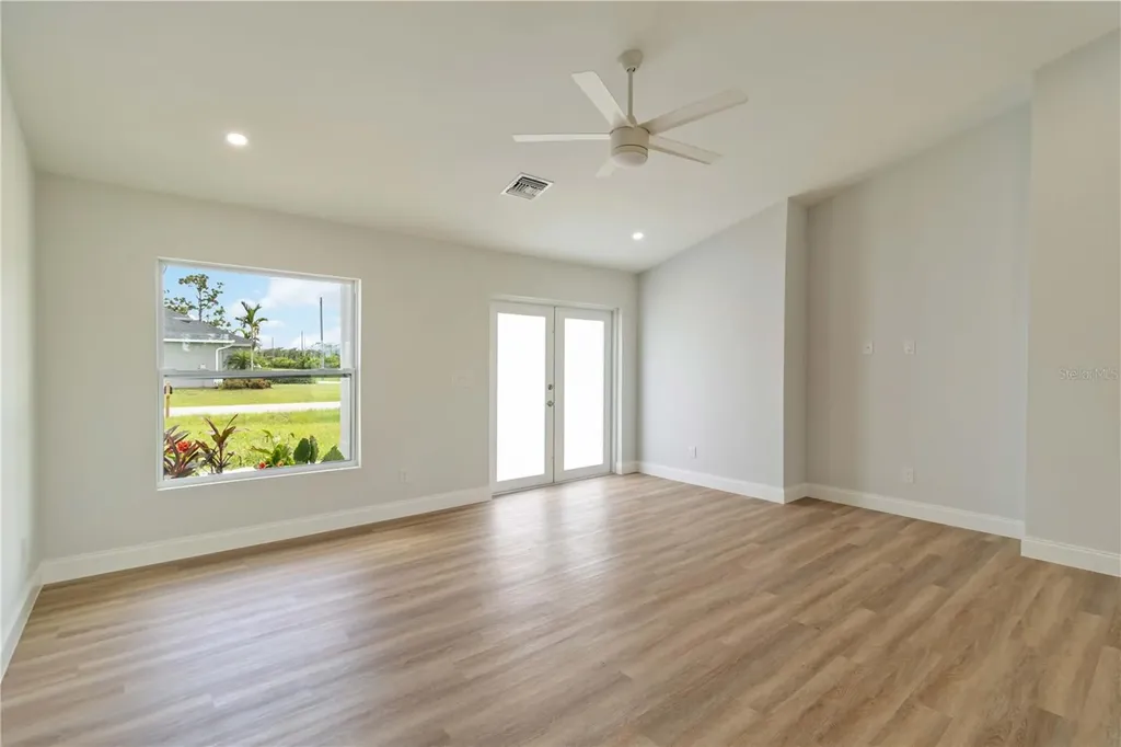 100 Abbott Court Rotonda West FL 33947