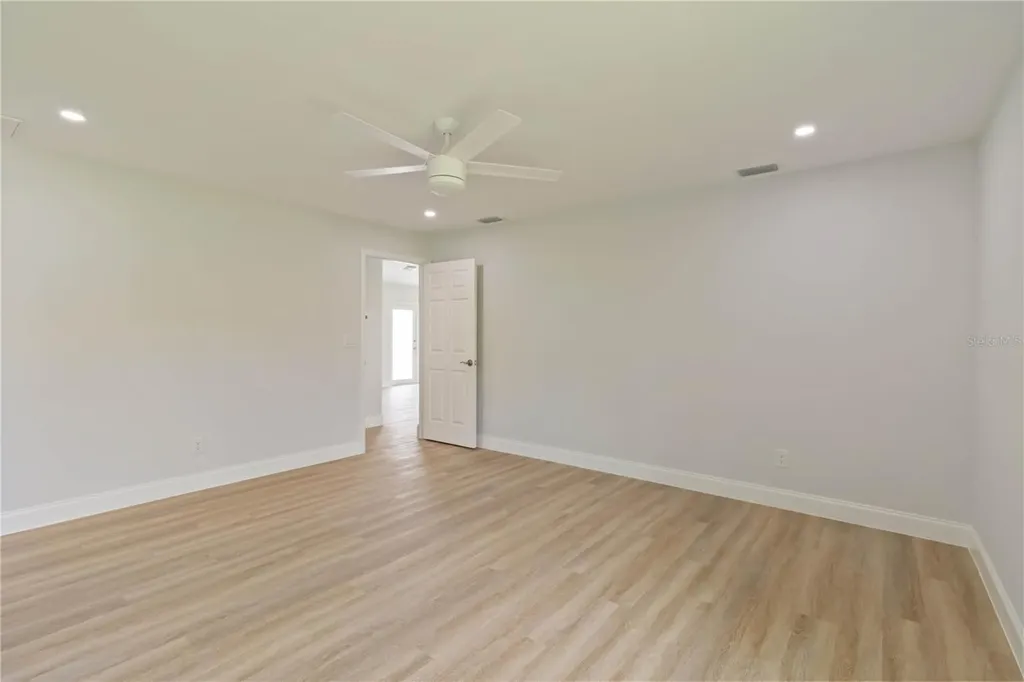 100 Abbott Court Rotonda West FL 33947