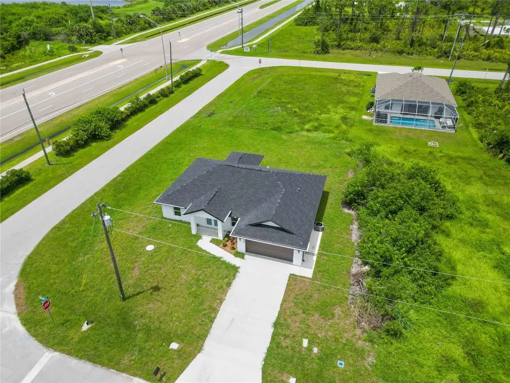 100 Abbott Court Rotonda West FL 33947