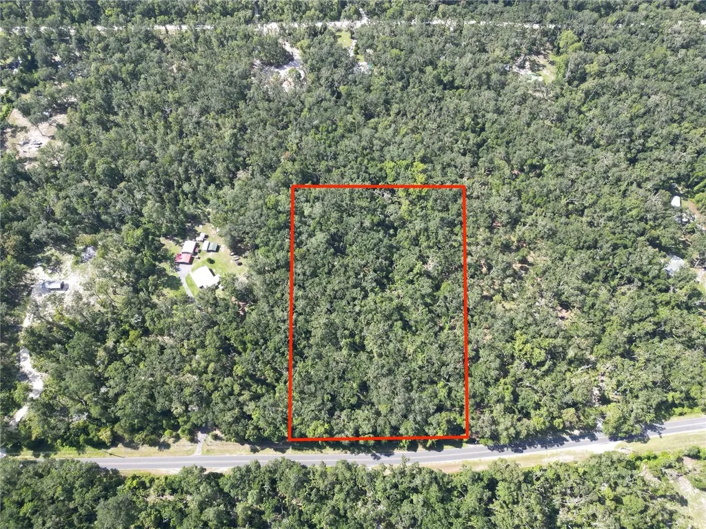 1324 NE 239 Avenue Old Town FL 32680
