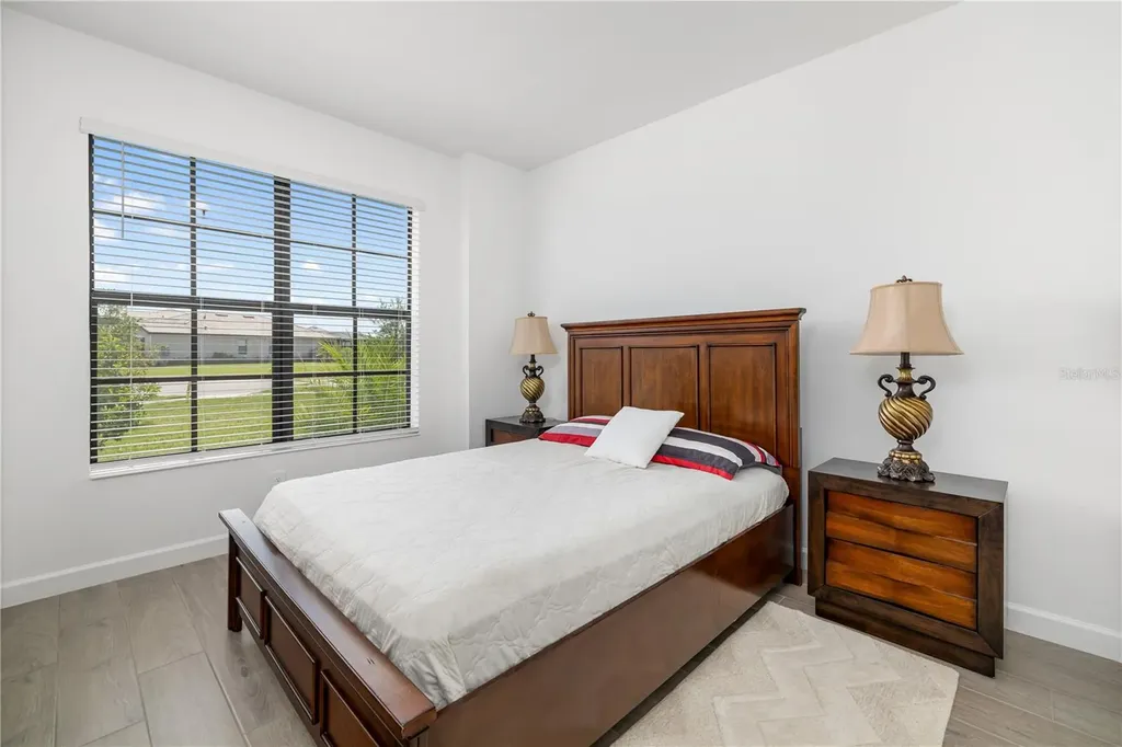 5030 Saratoga Springs Run Bradenton FL 34211