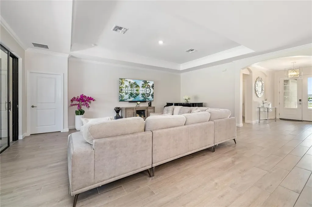 5030 Saratoga Springs Run Bradenton FL 34211