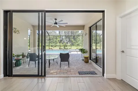 5030 Saratoga Springs Run Bradenton FL 34211