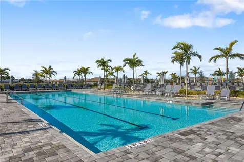 5030 Saratoga Springs Run Bradenton FL 34211