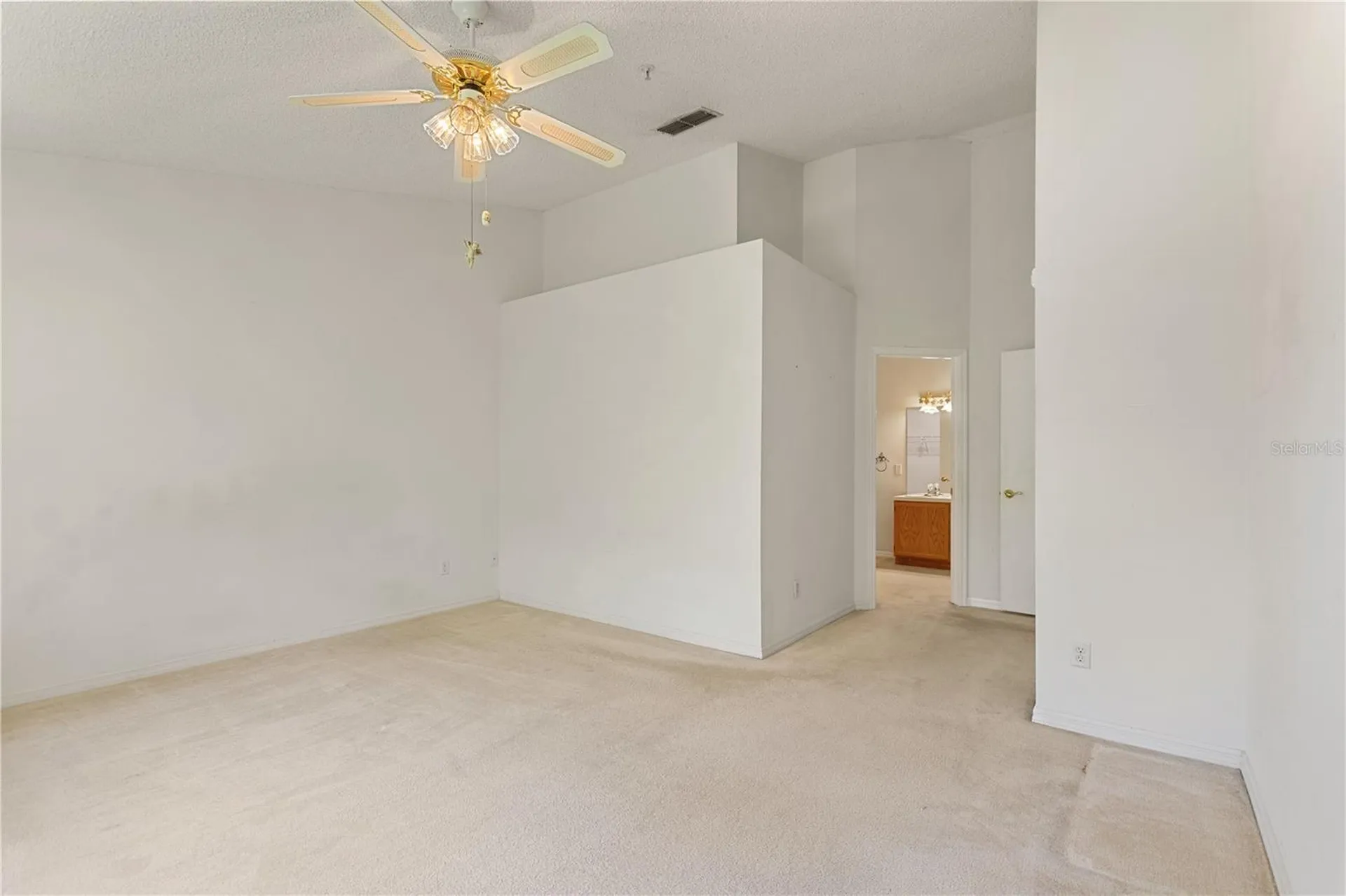 5999 Lake Pointe Drive Orlando FL 32822