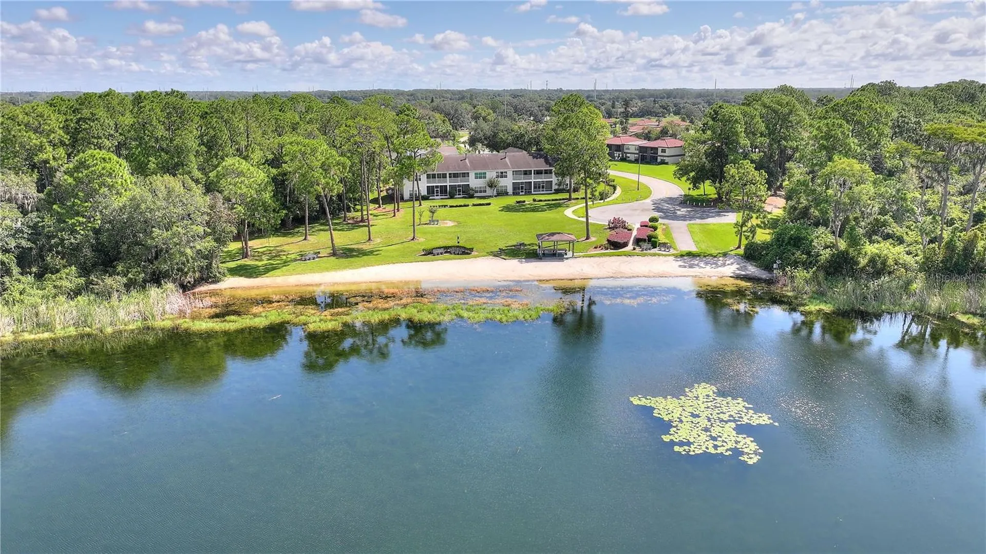 5999 Lake Pointe Drive Orlando FL 32822