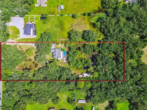 2513 N Valrico Road Seffner FL 33584
