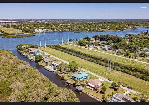 Bay Drive Gibsonton FL 33534