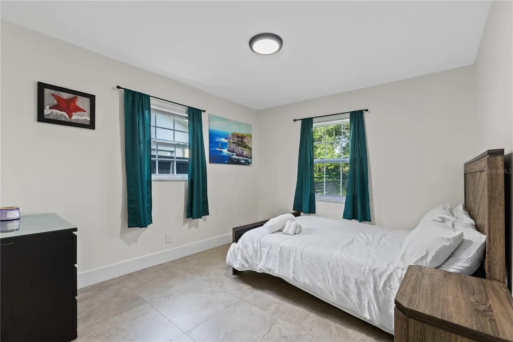6822 S Wall Street Tampa FL 33616