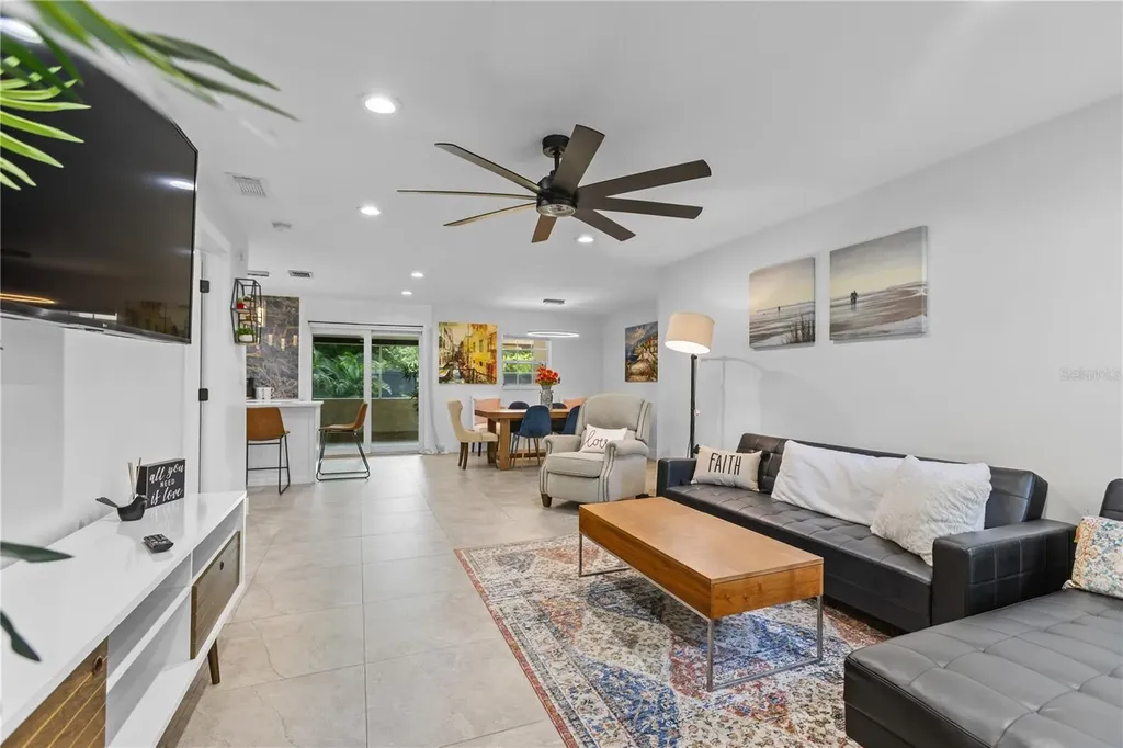 6822 S Wall Street Tampa FL 33616
