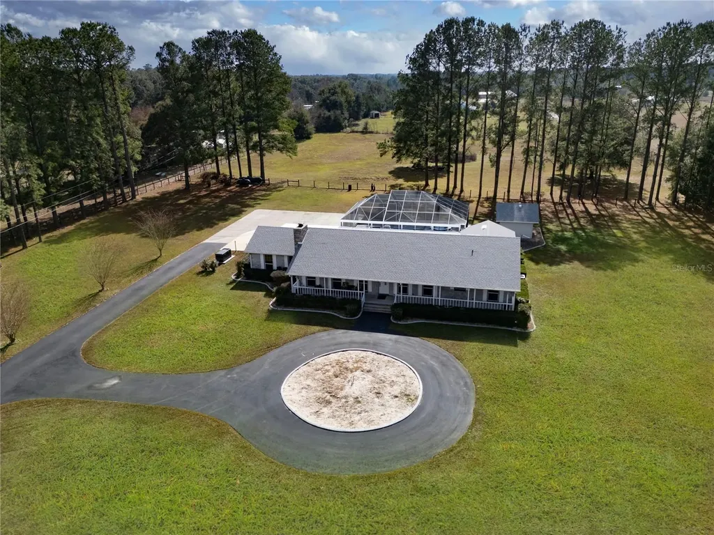 17690 NE State Road 121 Williston FL 32696