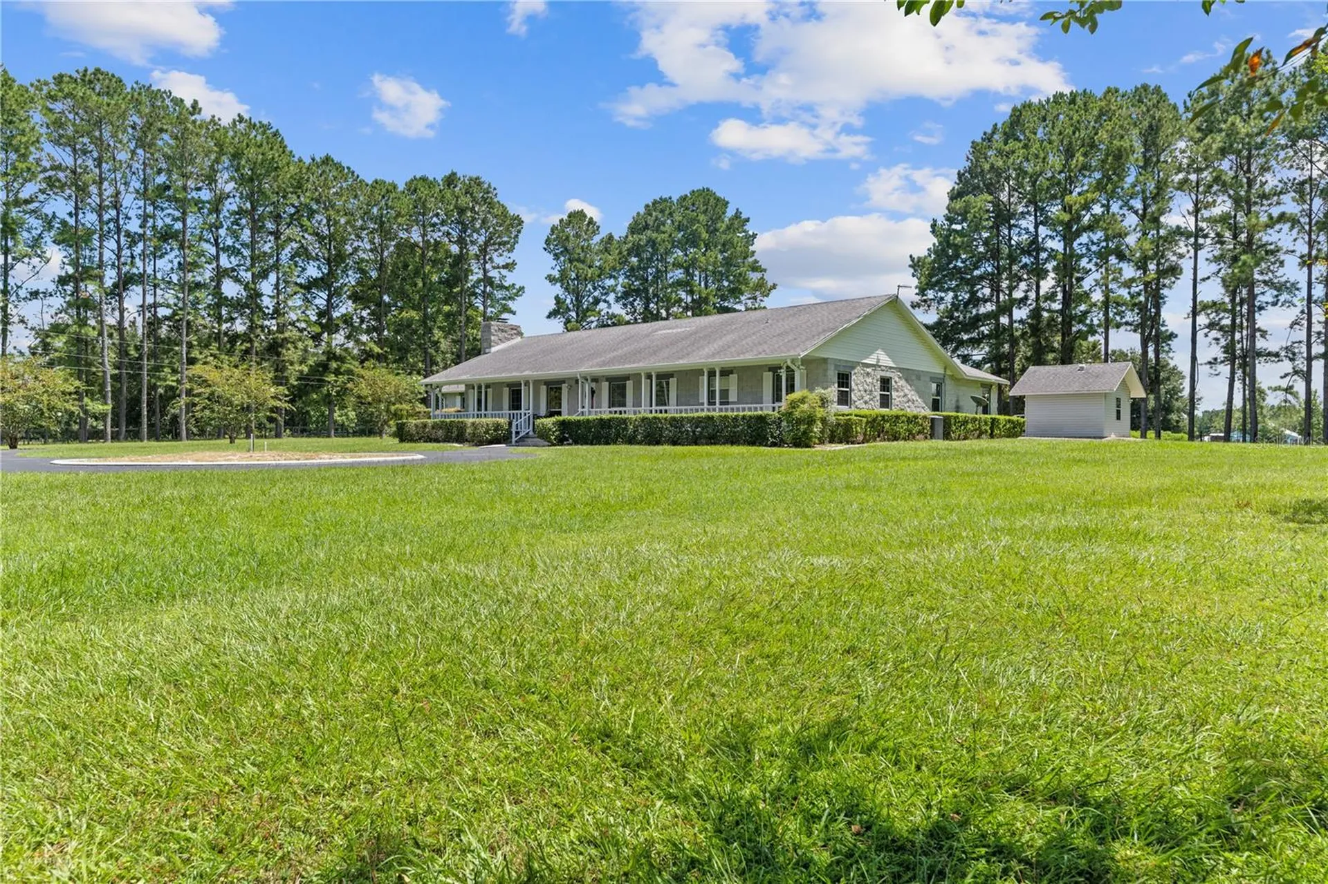 17690 NE State Road 121 Williston FL 32696