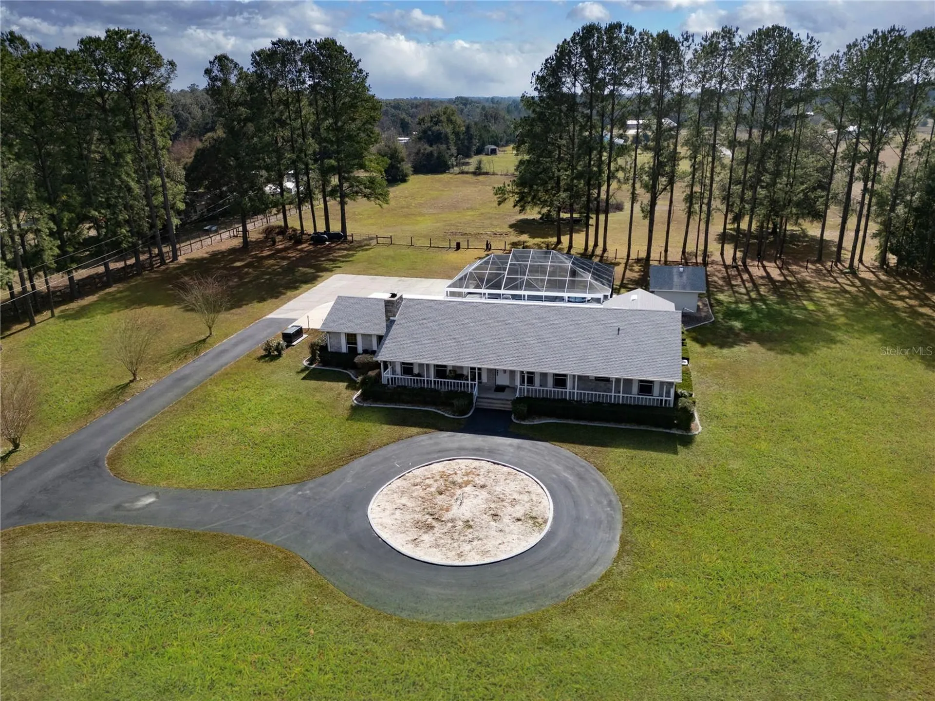 17690 NE State Road 121 Williston FL 32696