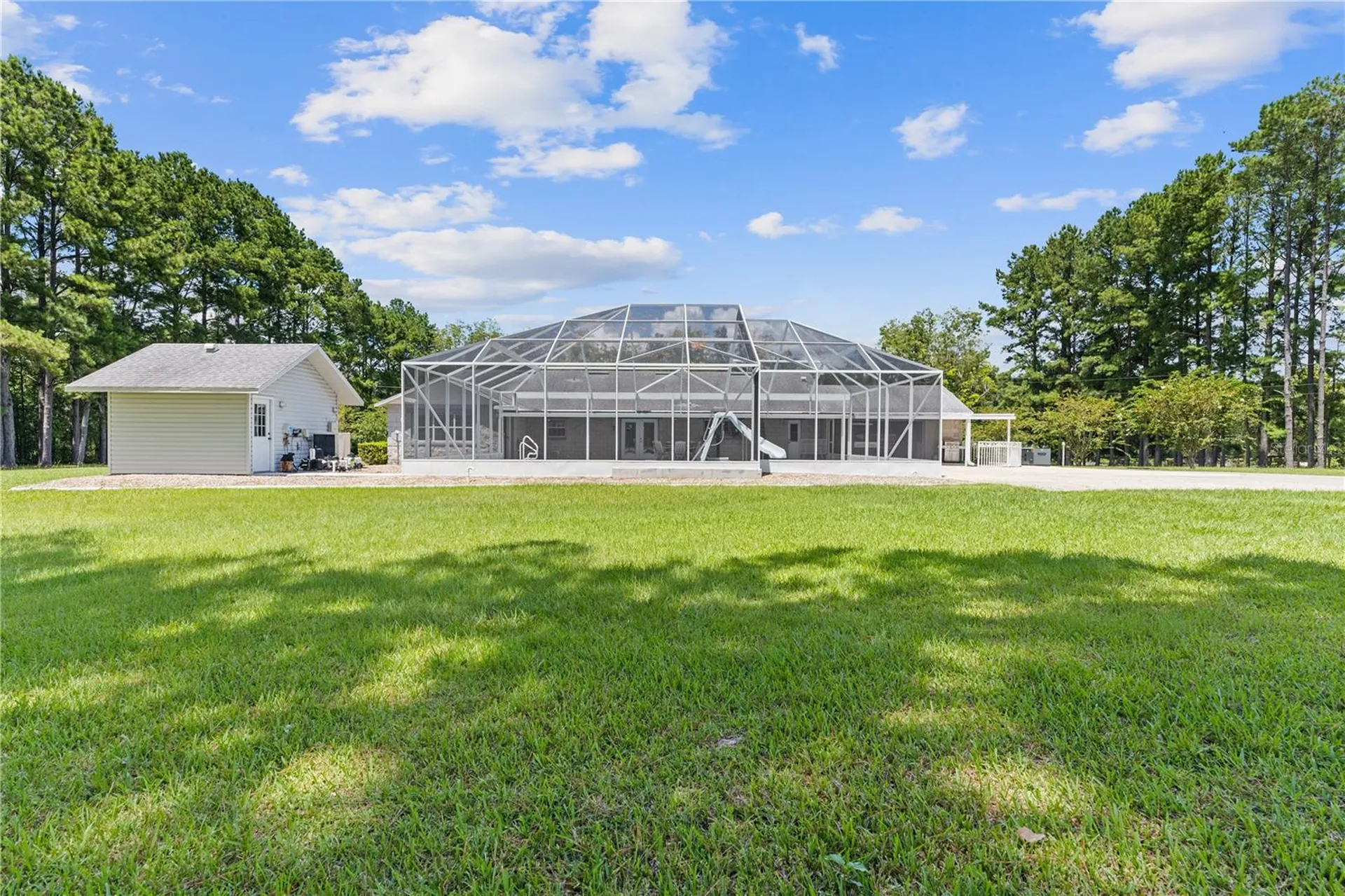 17690 NE State Road 121 Williston FL 32696