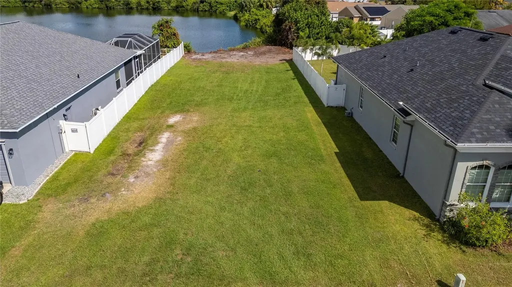 11310 Southwind Lake Drive Gibsonton FL 33534