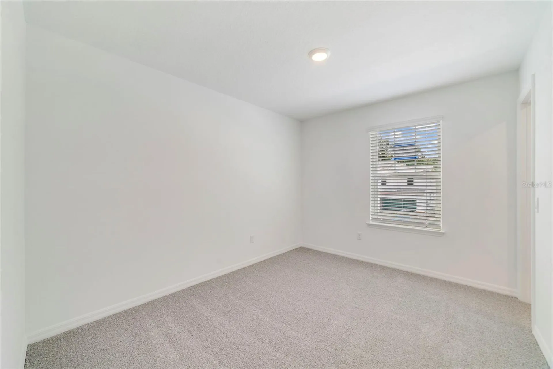 1674 Greenleaf Woods Cove Oviedo FL 32765