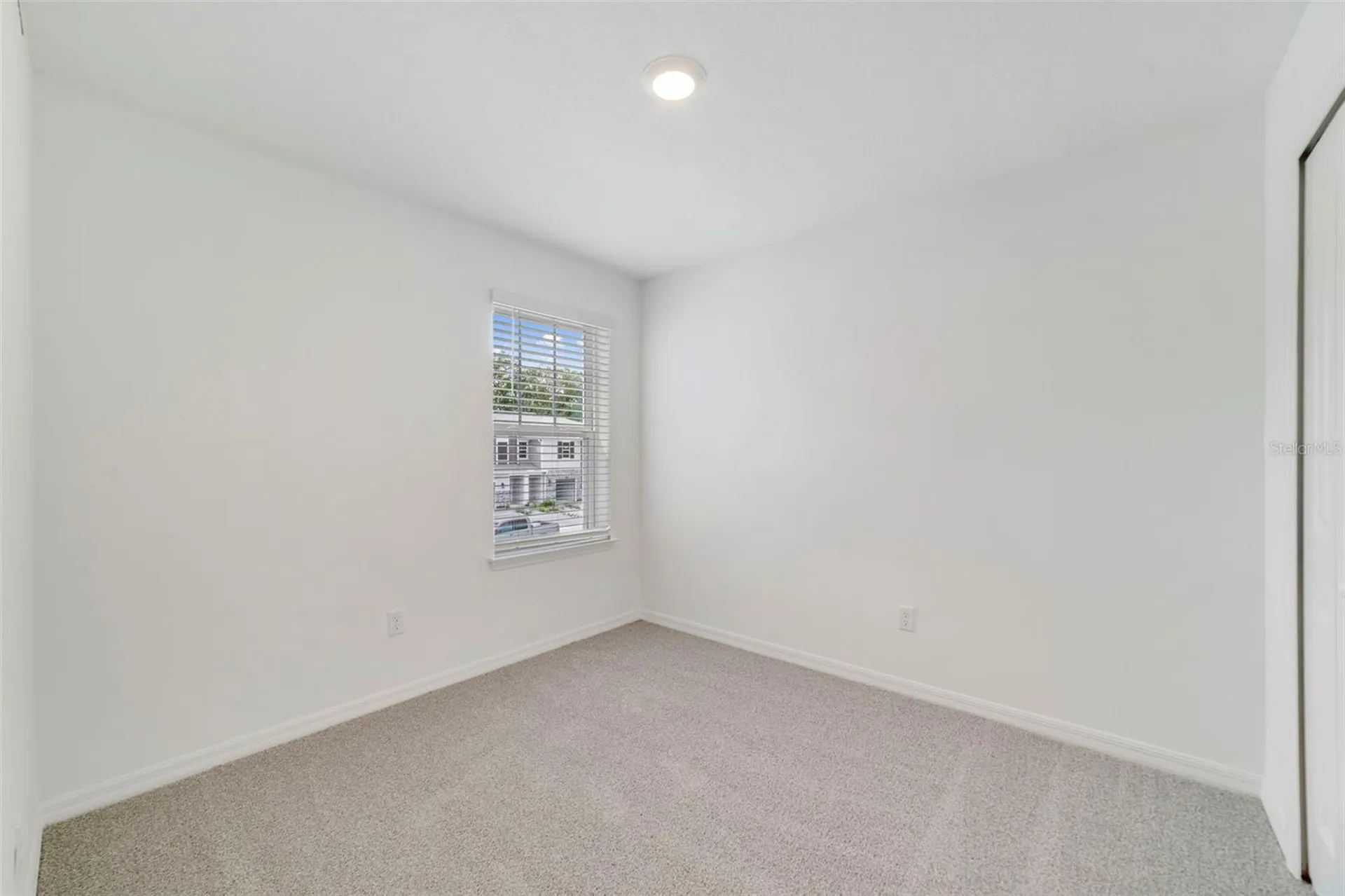 1674 Greenleaf Woods Cove Oviedo FL 32765