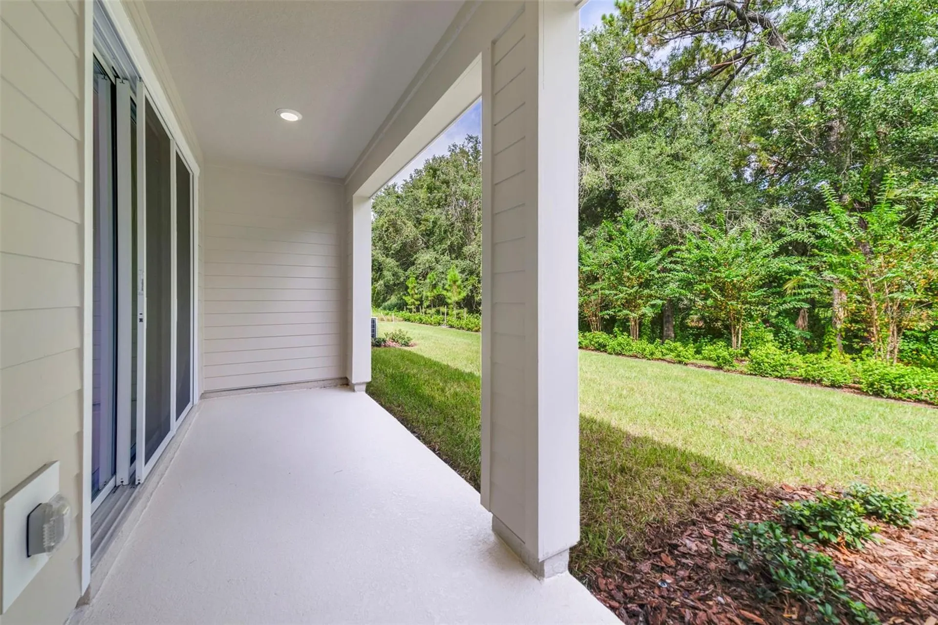 1674 Greenleaf Woods Cove Oviedo FL 32765