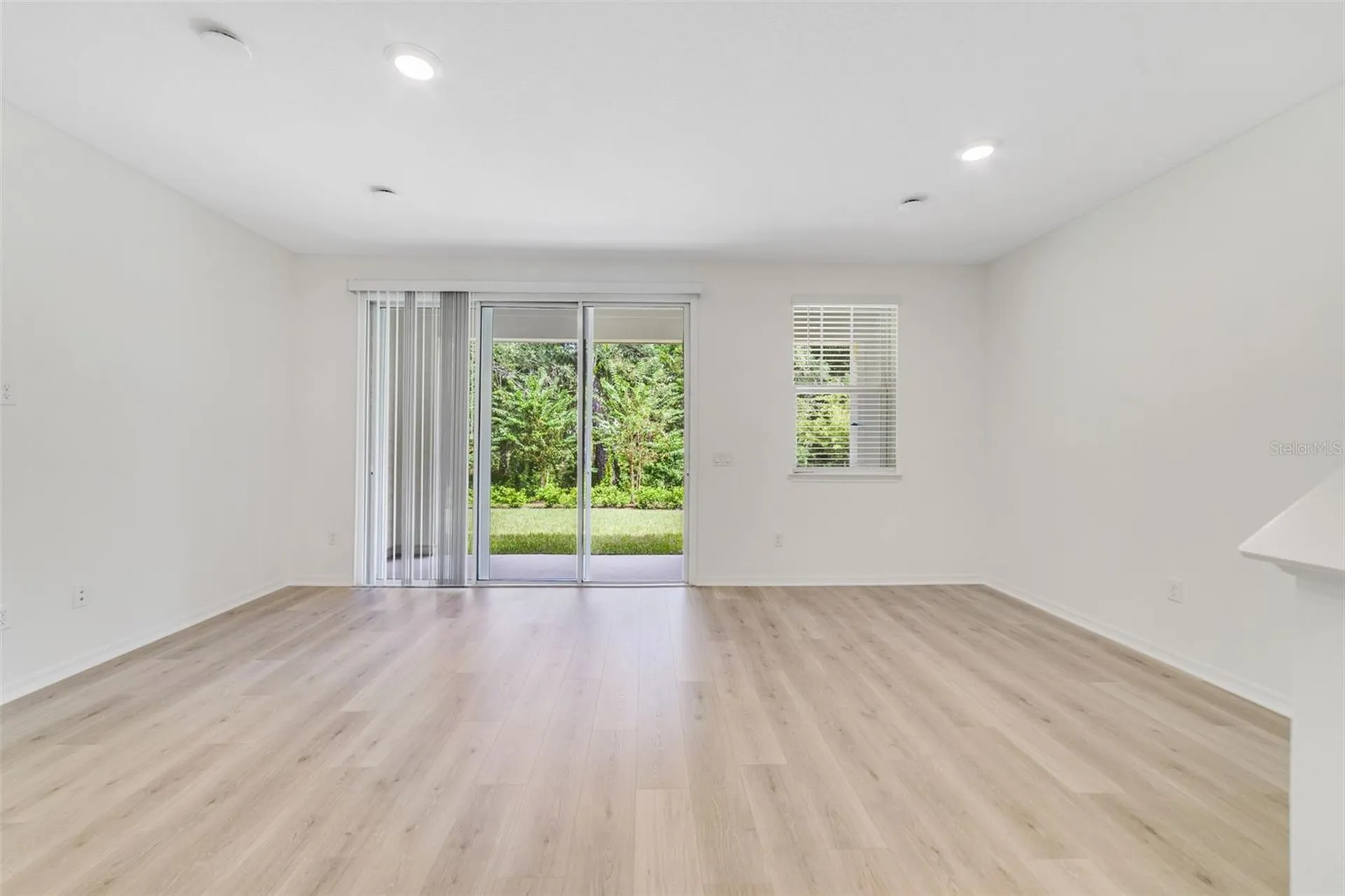1674 Greenleaf Woods Cove Oviedo FL 32765