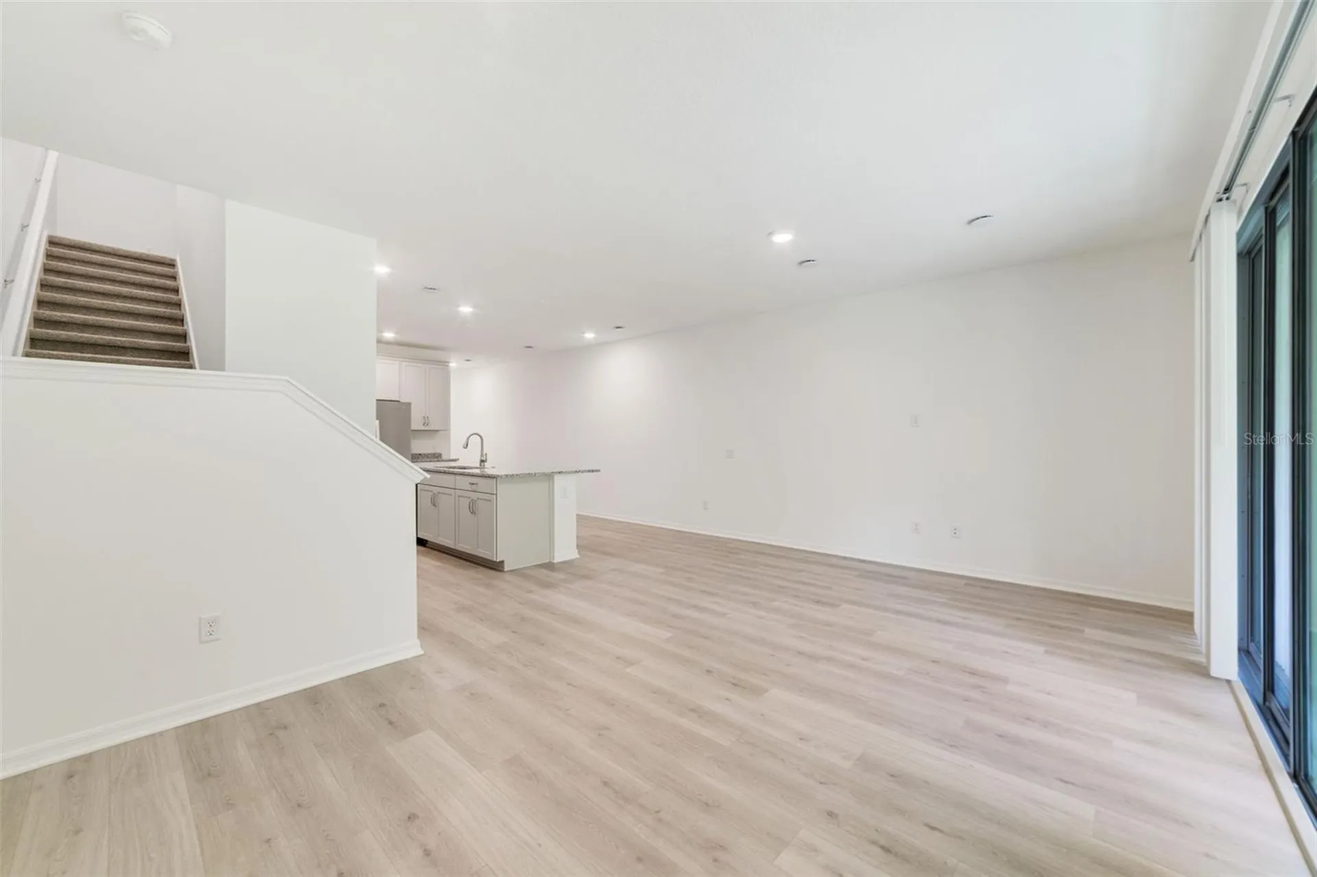 1674 Greenleaf Woods Cove Oviedo FL 32765