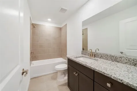 1674 Greenleaf Woods Cove Oviedo FL 32765