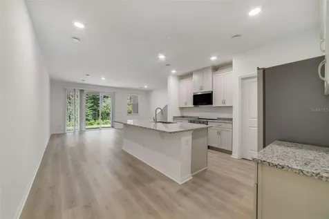 1674 Greenleaf Woods Cove Oviedo FL 32765