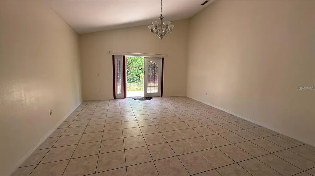 979 Hacienda Circle Kissimmee FL 34741