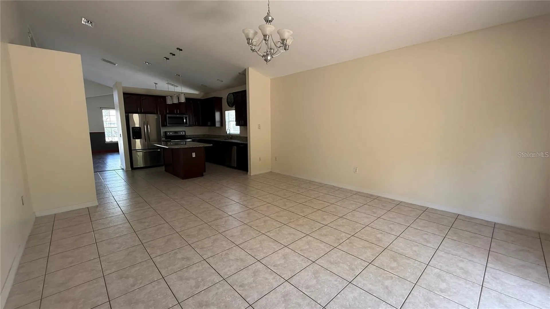 979 Hacienda Circle Kissimmee FL 34741