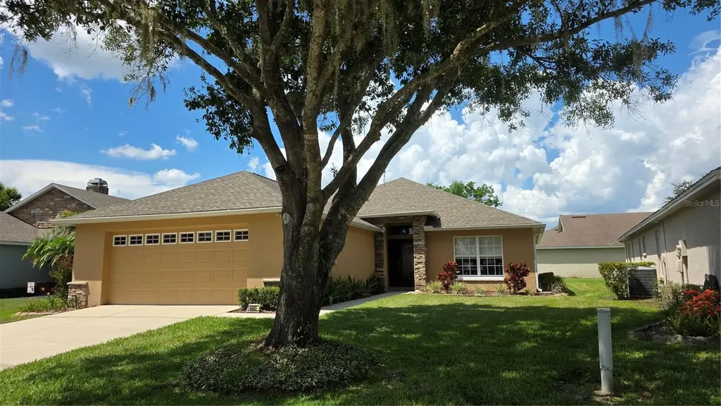 6665 Lake Clark Drive Lakeland FL 33813