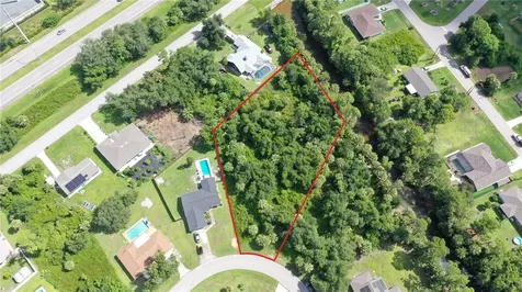 284 Hinton Street Port Charlotte FL 33954