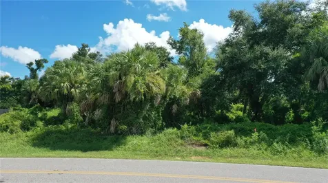 284 Hinton Street Port Charlotte FL 33954