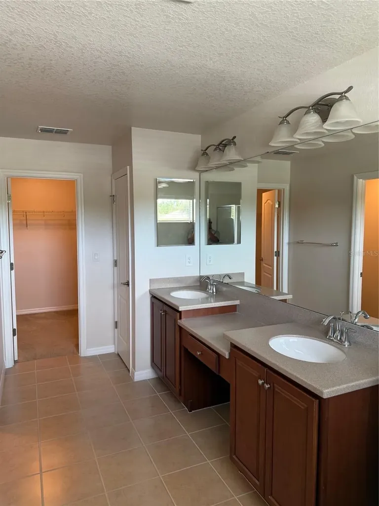 2821 Cypress Bowl Road Lutz FL 33558