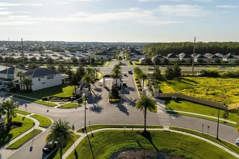 2692 Calistoga Avenue Kissimmee FL 34741