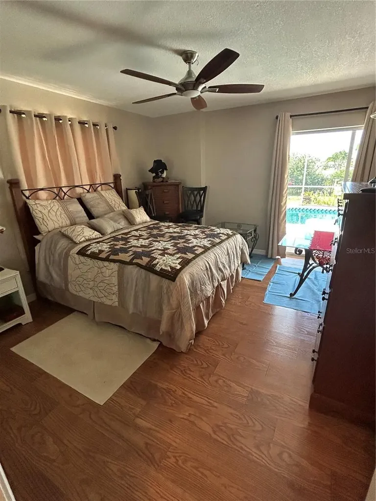 579 Lakemont Port Charlotte FL 33952