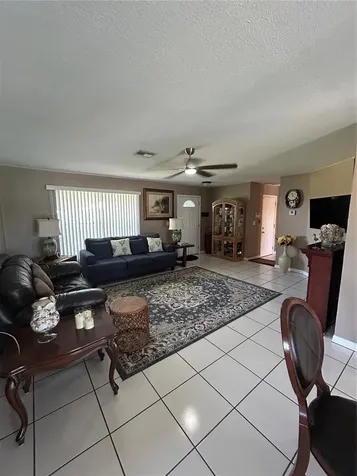 579 Lakemont Port Charlotte FL 33952