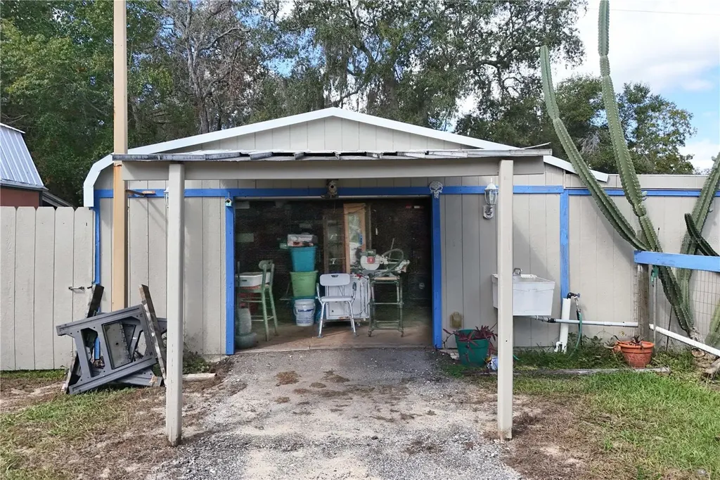 17000 SE 251st Terrace Umatilla FL 32784