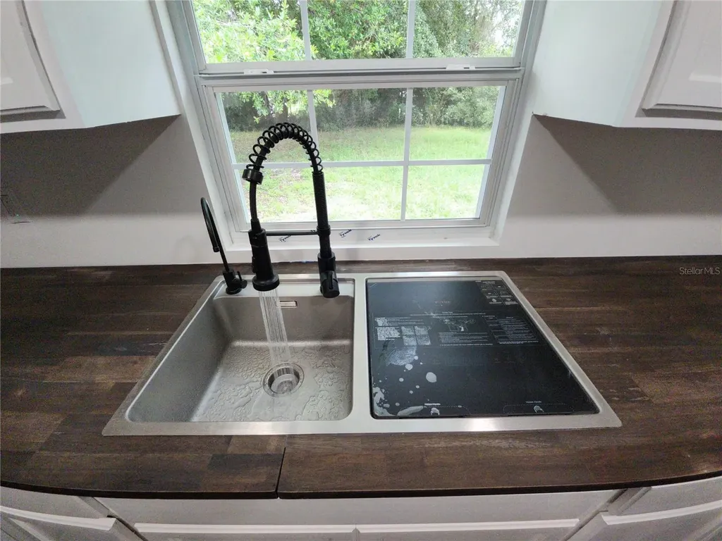 8569 W Admiral Byrd Lane Crystal River FL 34429