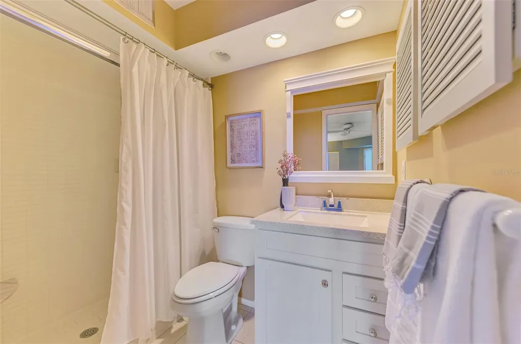 6500 Flotilla Drive Holmes Beach FL 34217