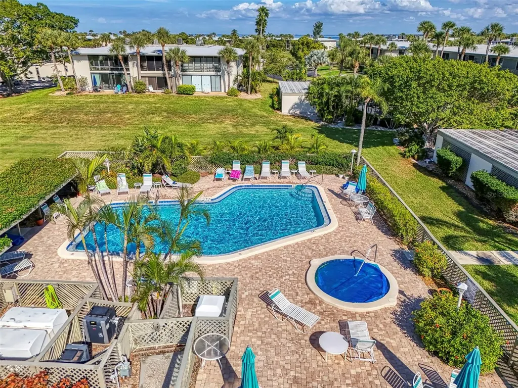 6500 Flotilla Drive Holmes Beach FL 34217