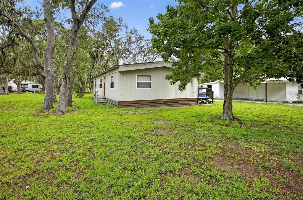 11205 Mcmullen Road Riverview FL 33569