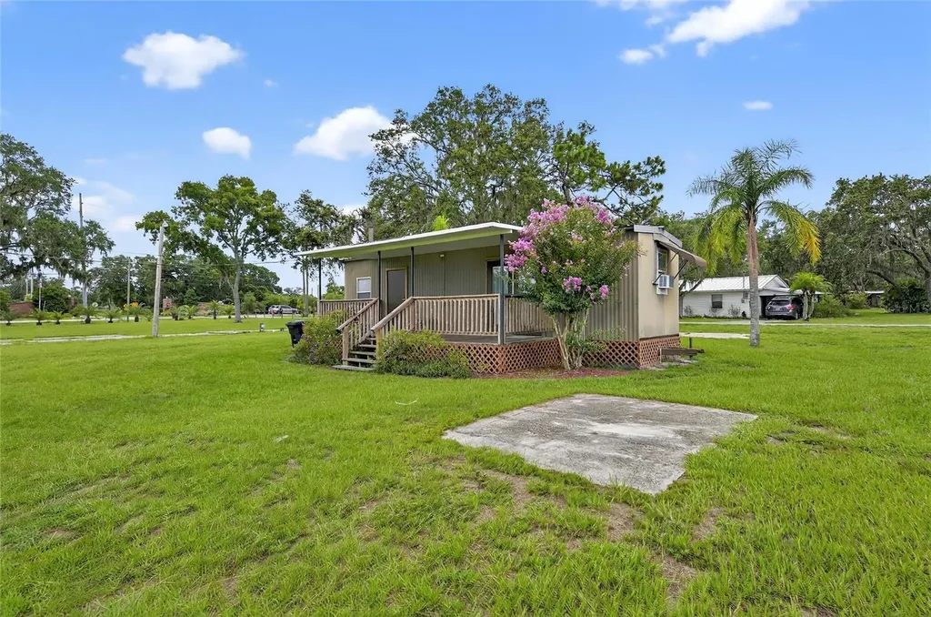 11205 Mcmullen Road Riverview FL 33569