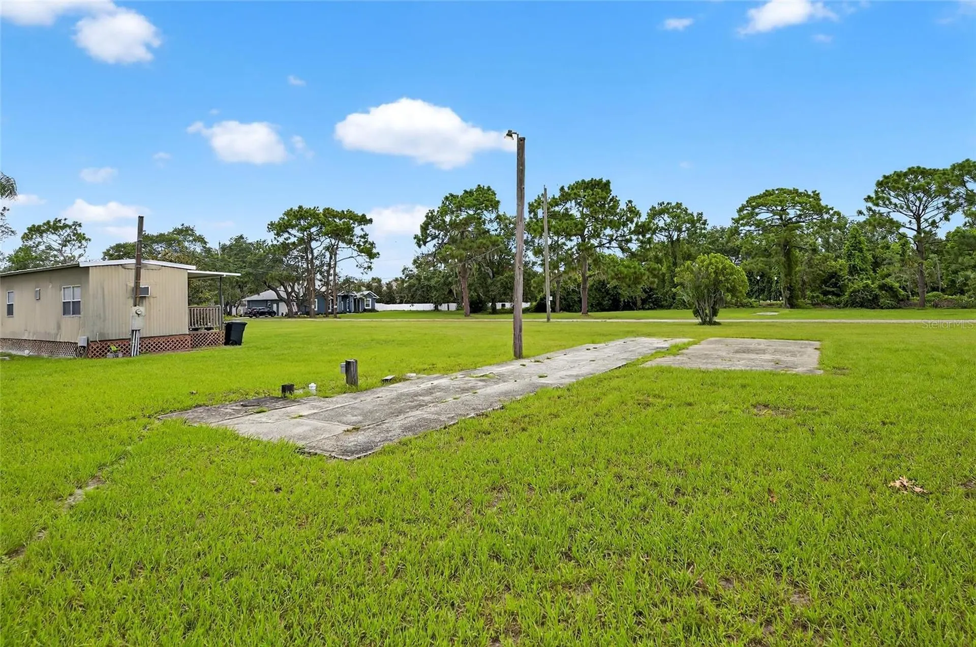11205 Mcmullen Road Riverview FL 33569