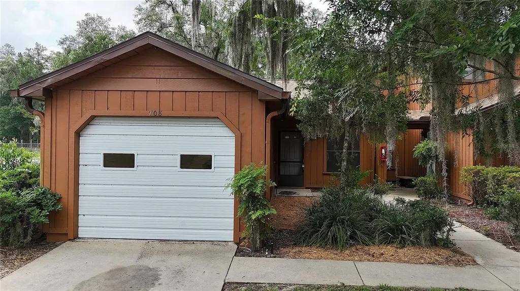 2701 NE 10th Street Ocala FL 34470