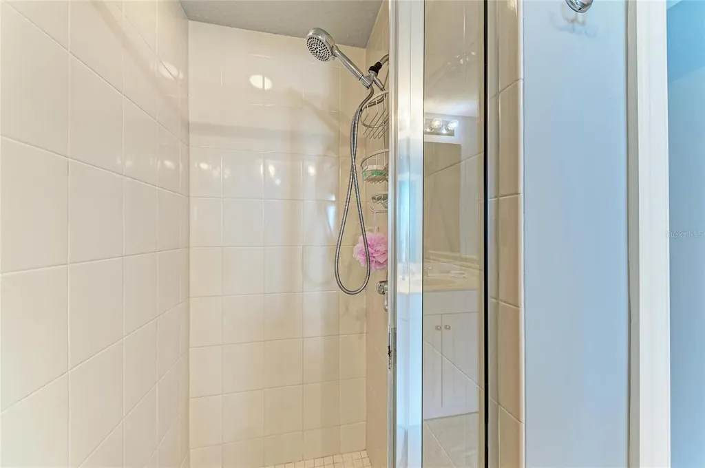 800 N Tamiami Trail Sarasota FL 34236