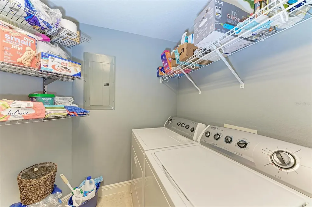 800 N Tamiami Trail Sarasota FL 34236