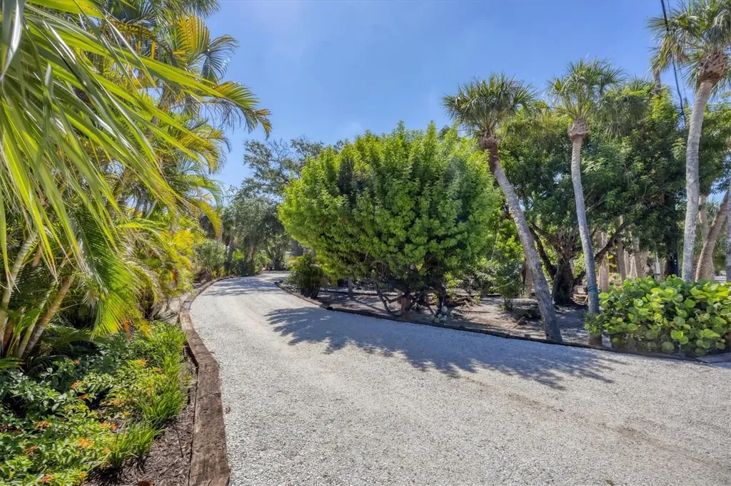 8285 Manasota Key Road Englewood FL 34223