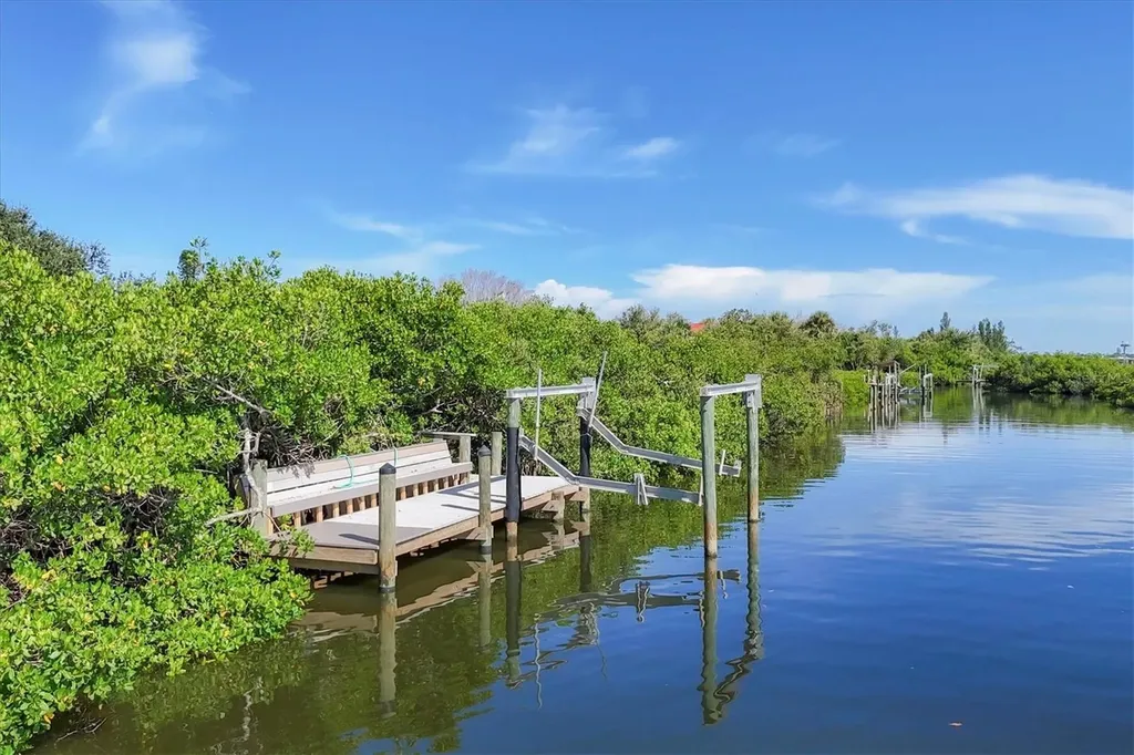 8285 Manasota Key Road Englewood FL 34223