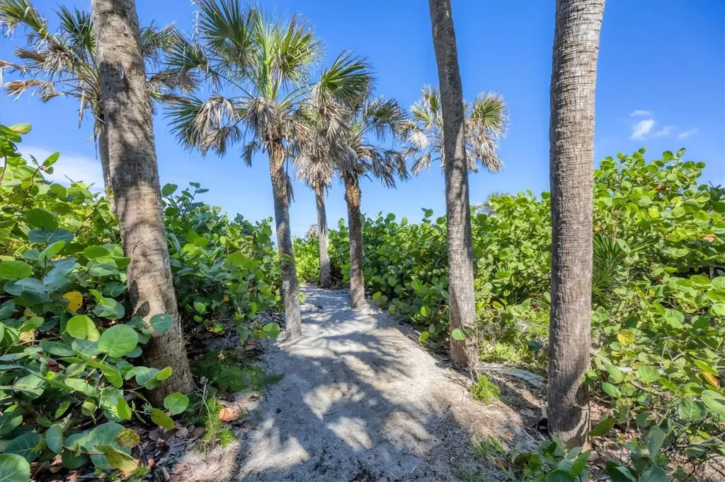 8285 Manasota Key Road Englewood FL 34223