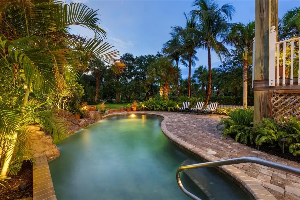 8285 Manasota Key Road Englewood FL 34223