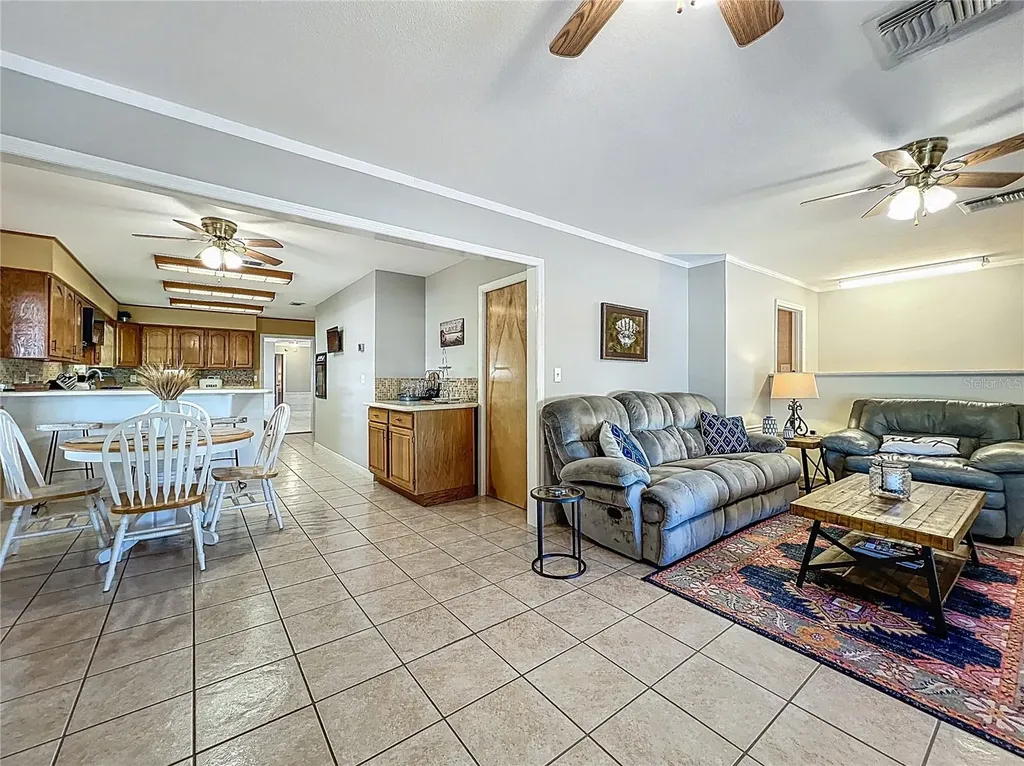 534 Minnow Court Kenansville FL 34739